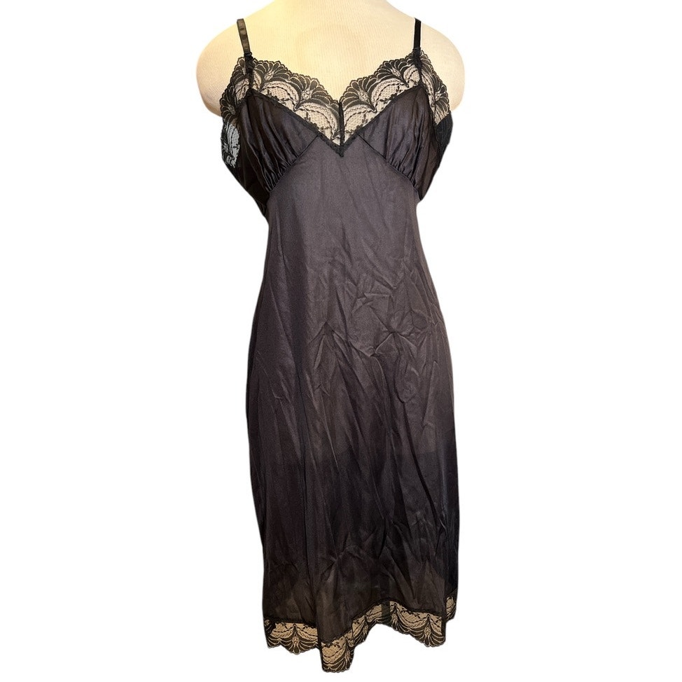 Vintage Lacey Slip Dress Sz M Black Grunge Sexy Layering Lingerie Retro Coquette