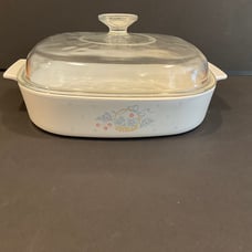 Corning Ware Country Cornflower LARGE 2 1/2 liter CASSEROLE Dish with Lid
