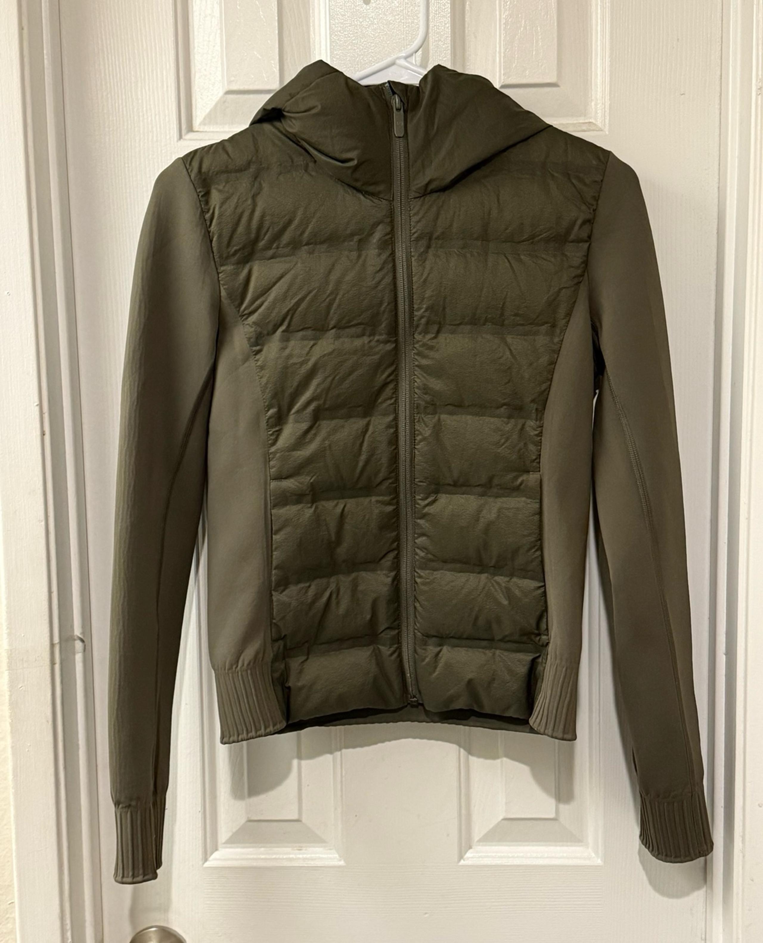 Lululemon Size 4 Olive Green Down and Around Hooded Jacket LW4AGDS