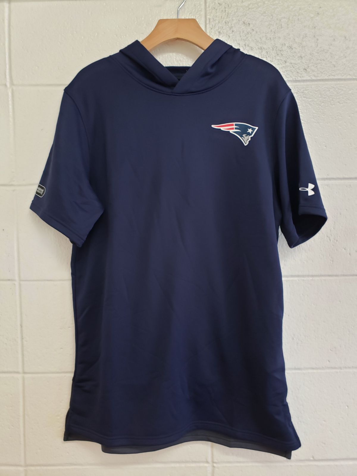 Under Armour Patriots Cutoff Sweater M