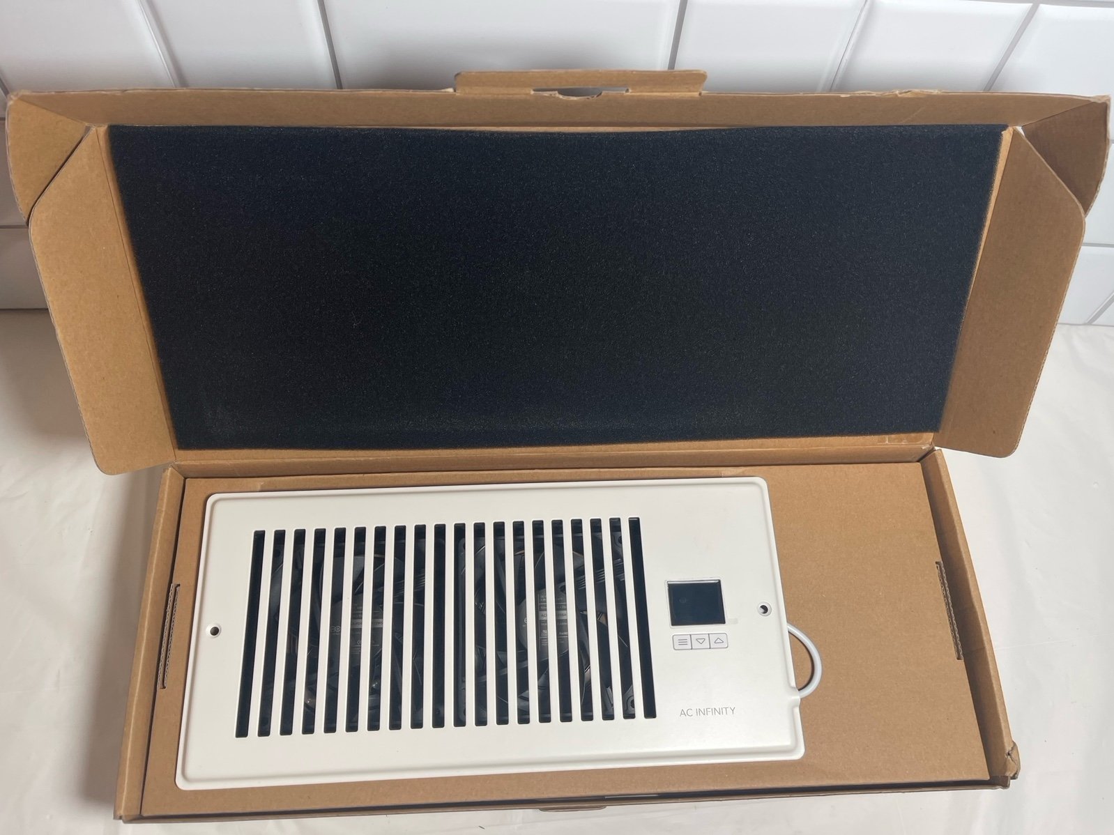 AIRTAP T4, Quiet Register Booster Fan, Heating/Cooling 4 x 10” Registers White