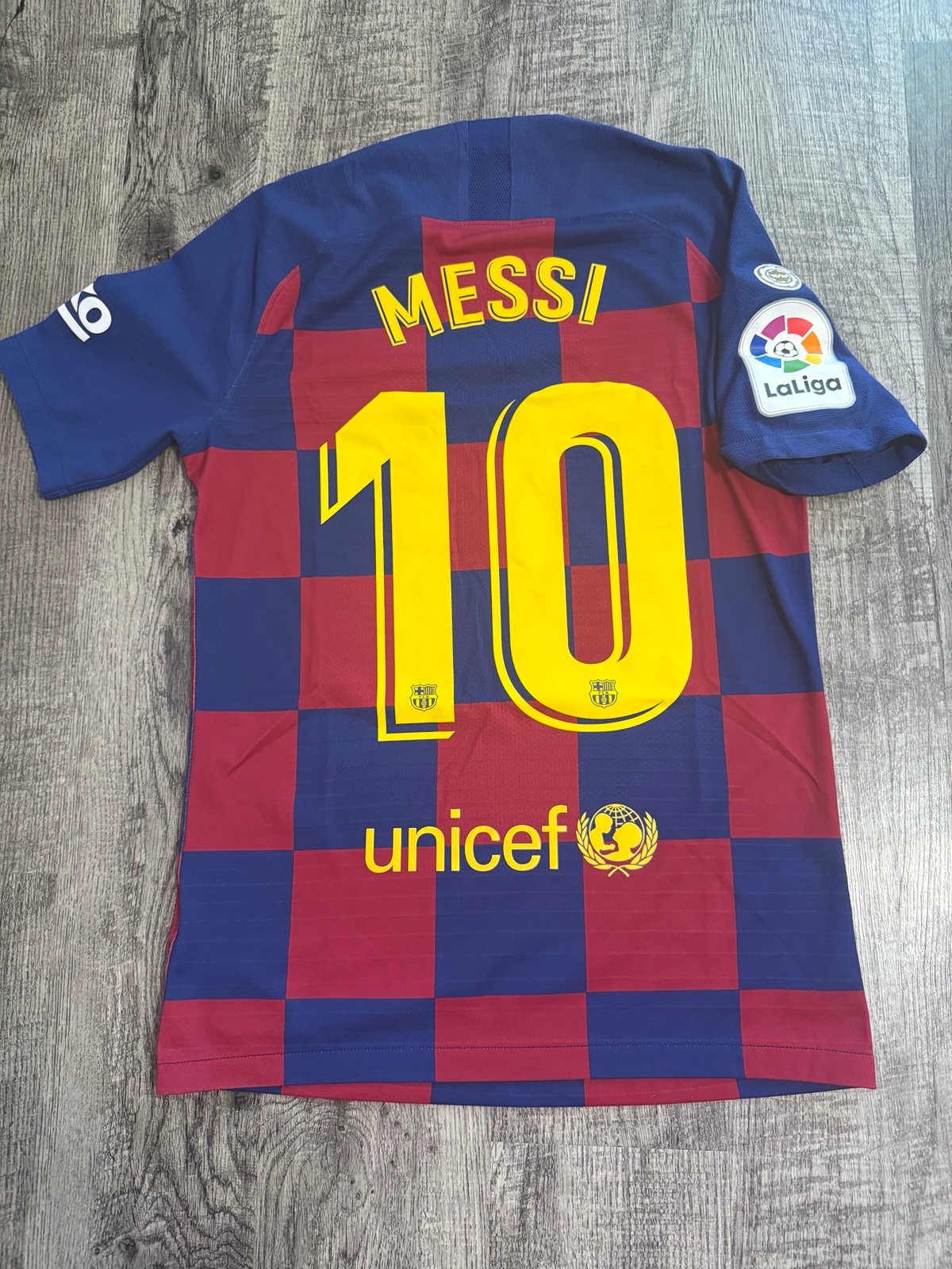 Leo Messi Barcelona Nike Vaporknit Jersey 2019/20 Size Small