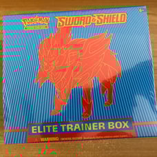 Pokémon tcg Sword & Shield Elite Trainer Box Zamazenta