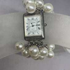 Rare Vintage Cenere Women's Elegant Silver Toned Pearl Bracelet Wristwatch