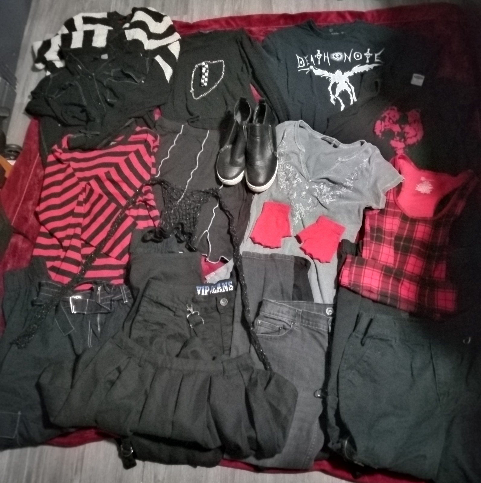 big ol gothic n emo lot