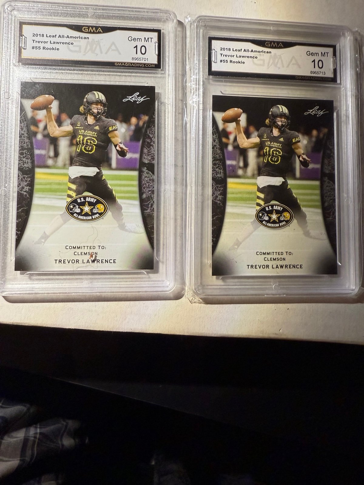 Trevor Lawrence Rookie Gem - MT 10 Football Cards X 2