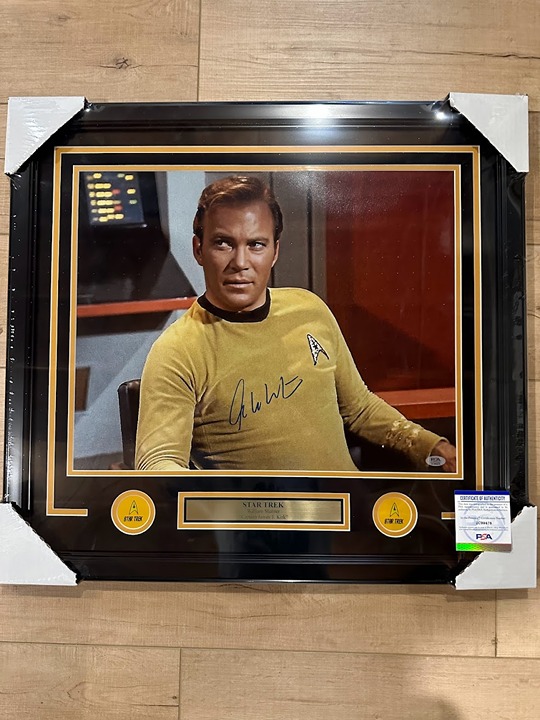 Captain Kirk William Shatner signed autographed Star Trek 16x20 photo framed PSA