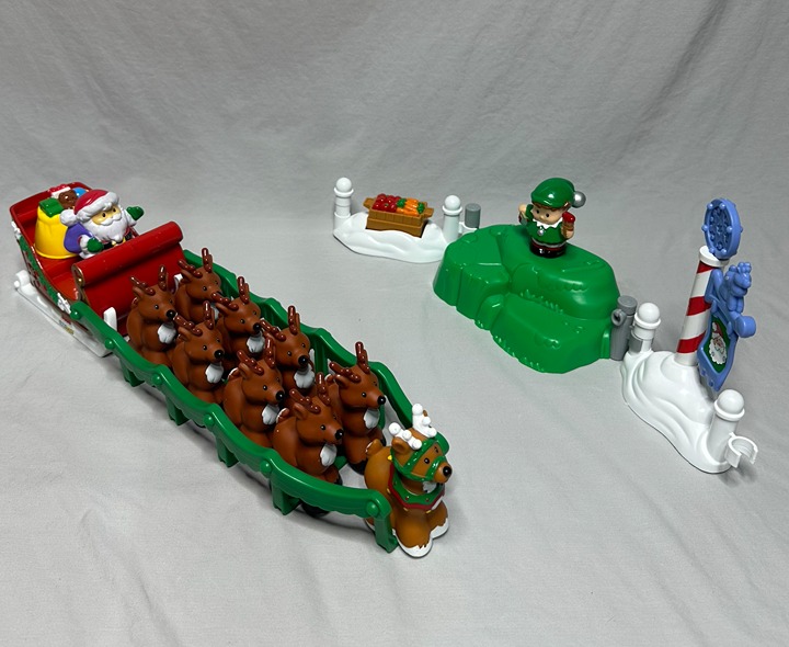 Fisher Price Little People Night Before Christmas Santa Set