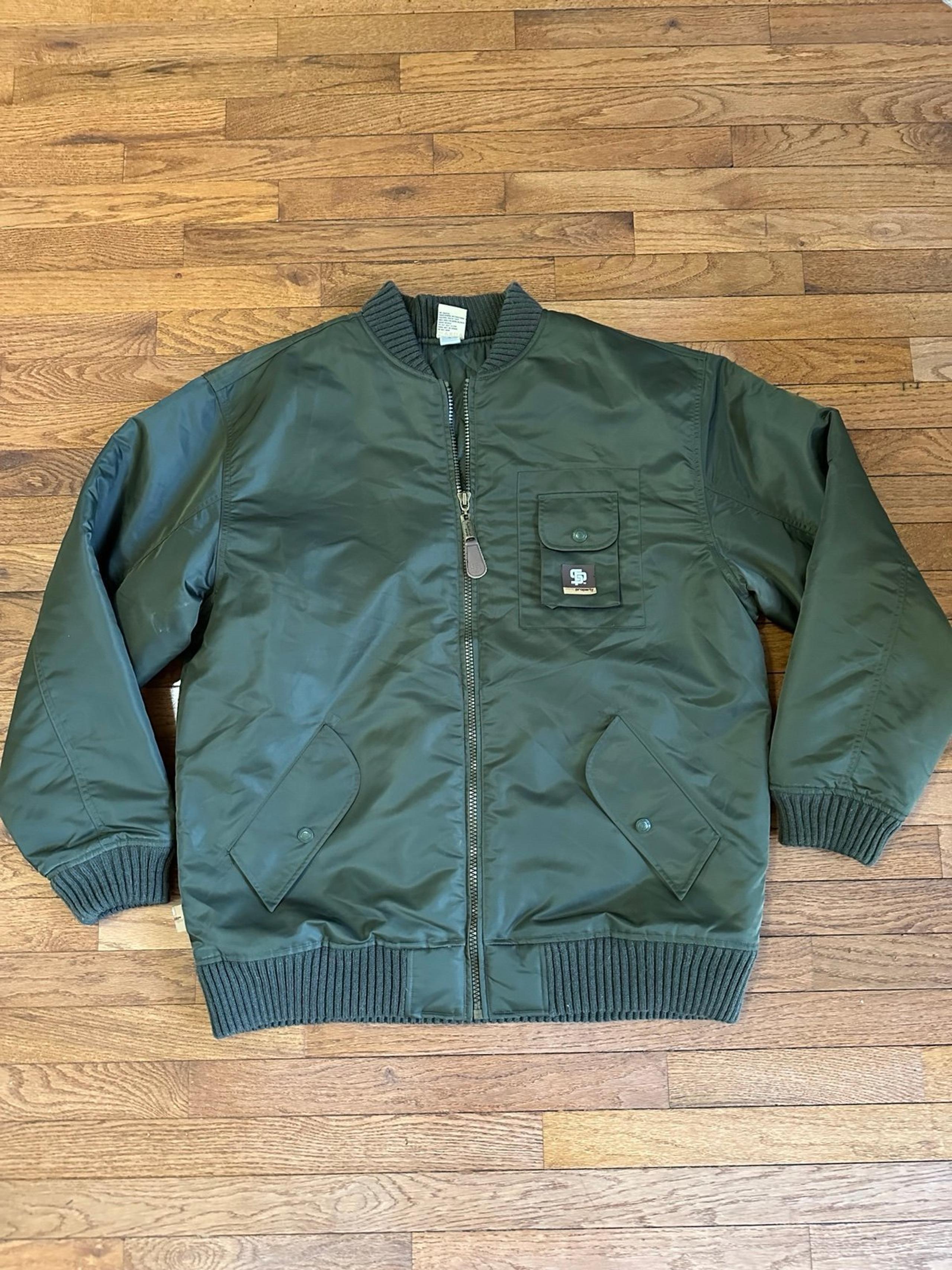 Men's Vintage Rocawear State Property Nylon Green Bomber Jacket Size large NICE!