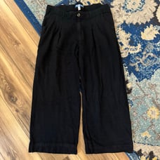 URBAN OUTFITTERS Linen Wide Leg Cropped Pants Black