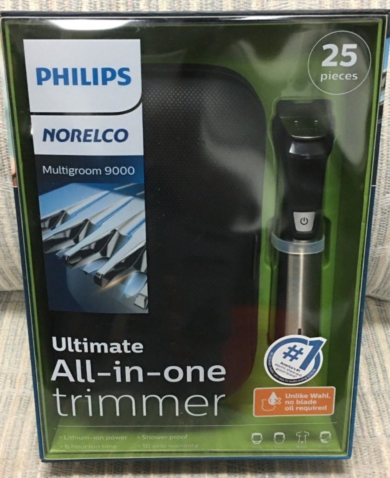 Philips Norelco Multigroom 9000, MG7770/49 beard trimmer and body groomer