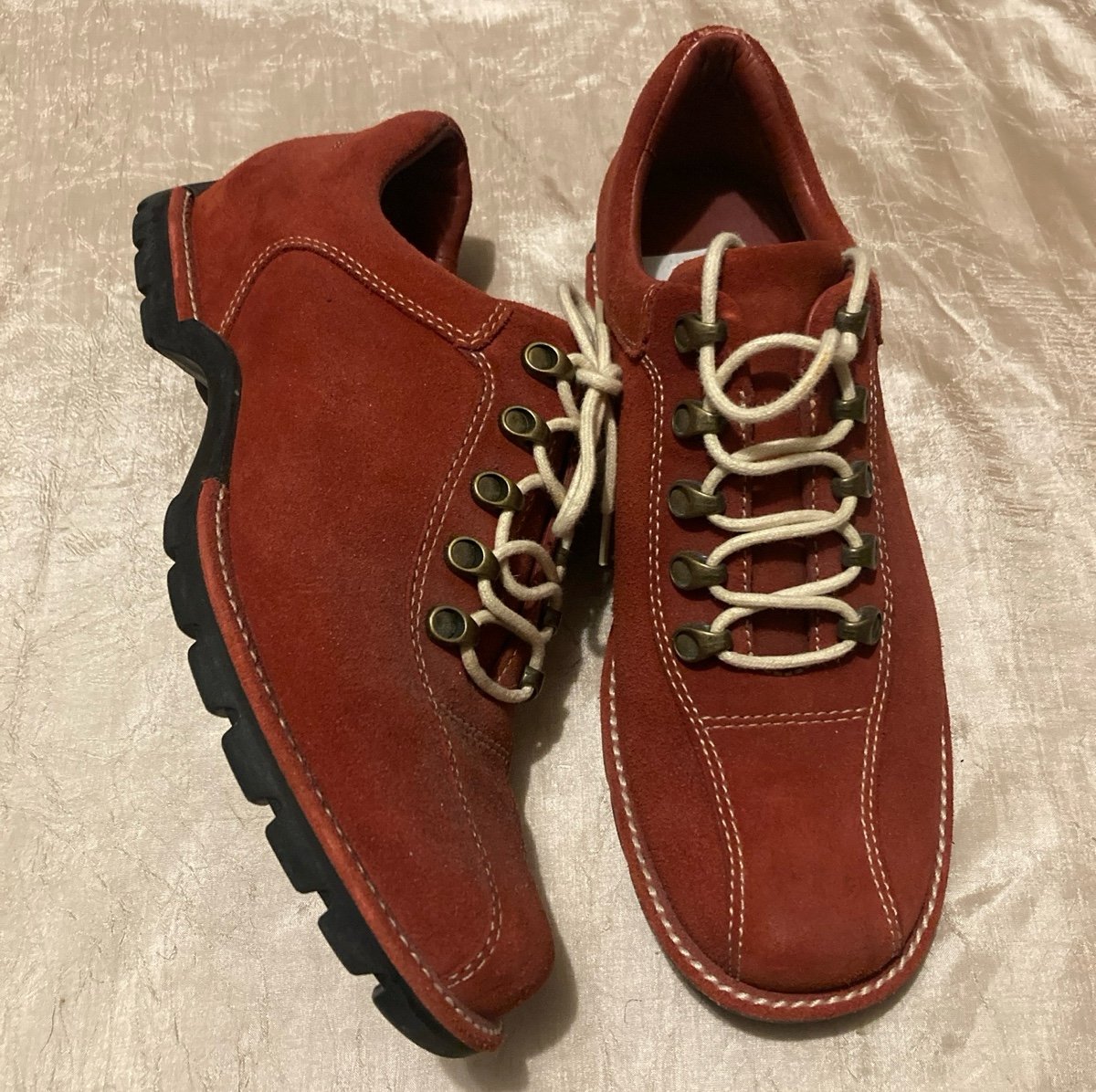 Cole Haan Red Suede Lace-Up Oxfords Size 8