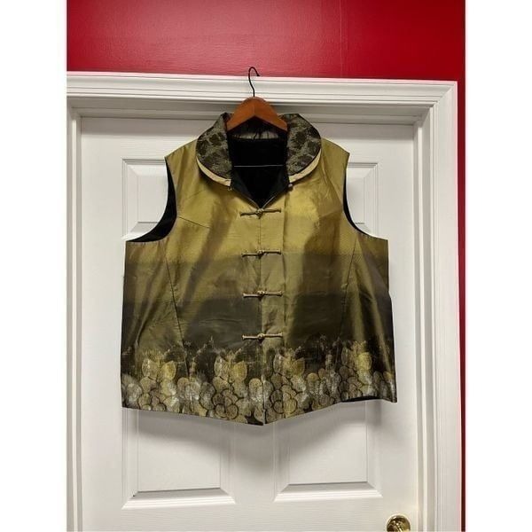 Asian Inspired Green & Black Satin Print Frog Closure Vest Art To Wear Stunning