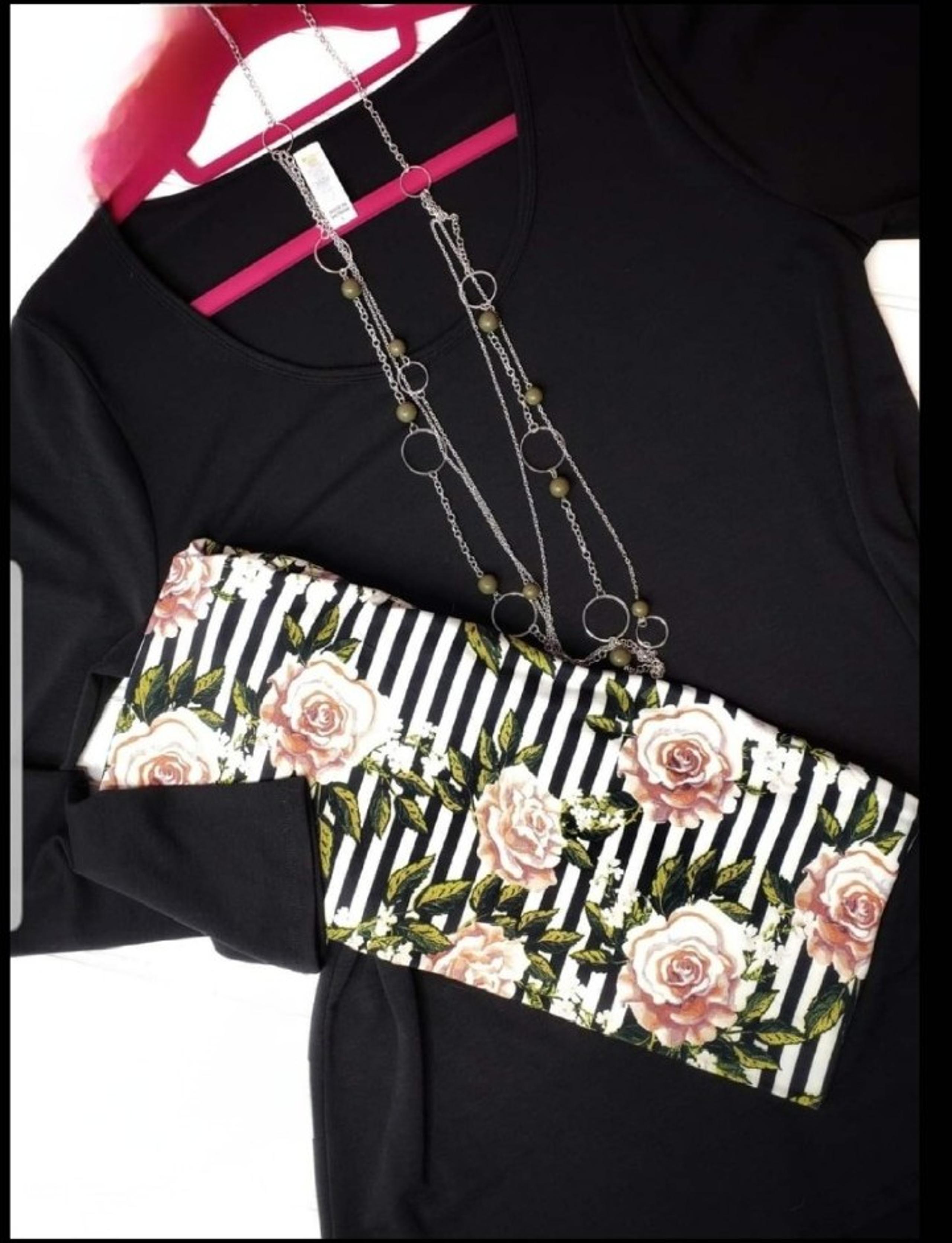 Lularoe Lynnae OS Floral Stripes Leggings Outfit New