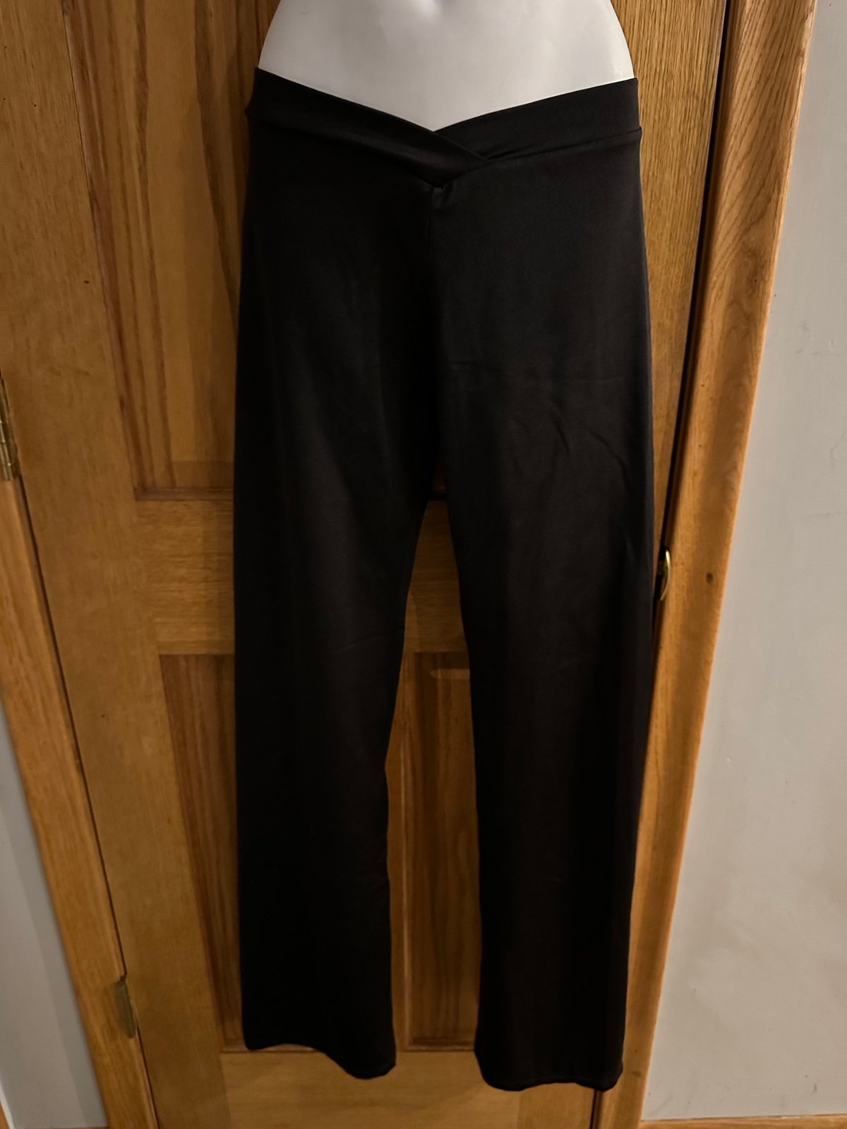 THE LINE UP PRO CHEER DANCE NHL NBA NFL BLACK AUDITION PANTS STYLE 555 Small