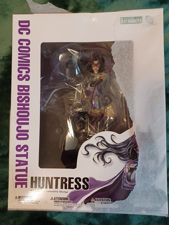 Kotobukiya DC Comics Bishoujo Huntress Statue-First Edition-Mint In Box