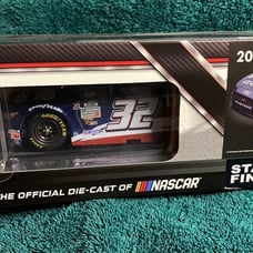 Nascar Collection Trump / Pence 2020 Mustang 1.24 Scale Diecast