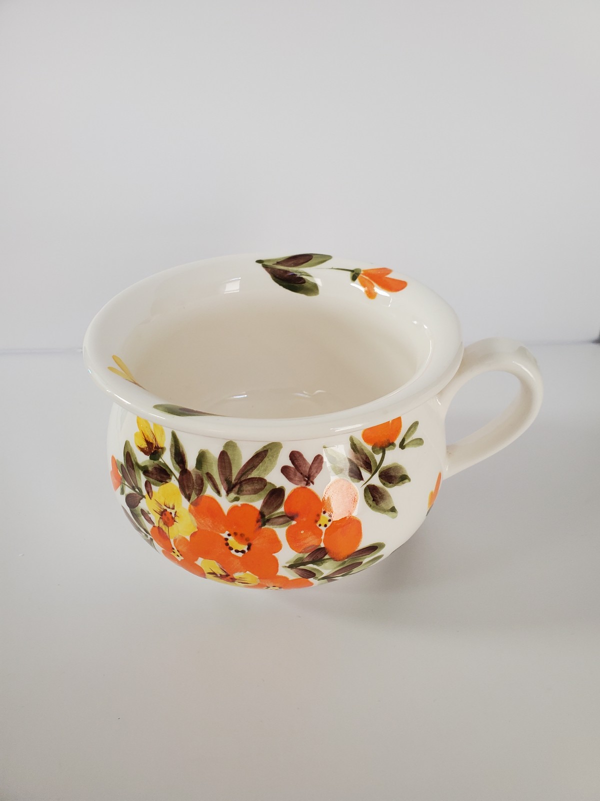 NAPCOWARE HAND PAINTED FLORAL BOWL/CHAMBER POT MADE JAPAN 9896 IMPORT