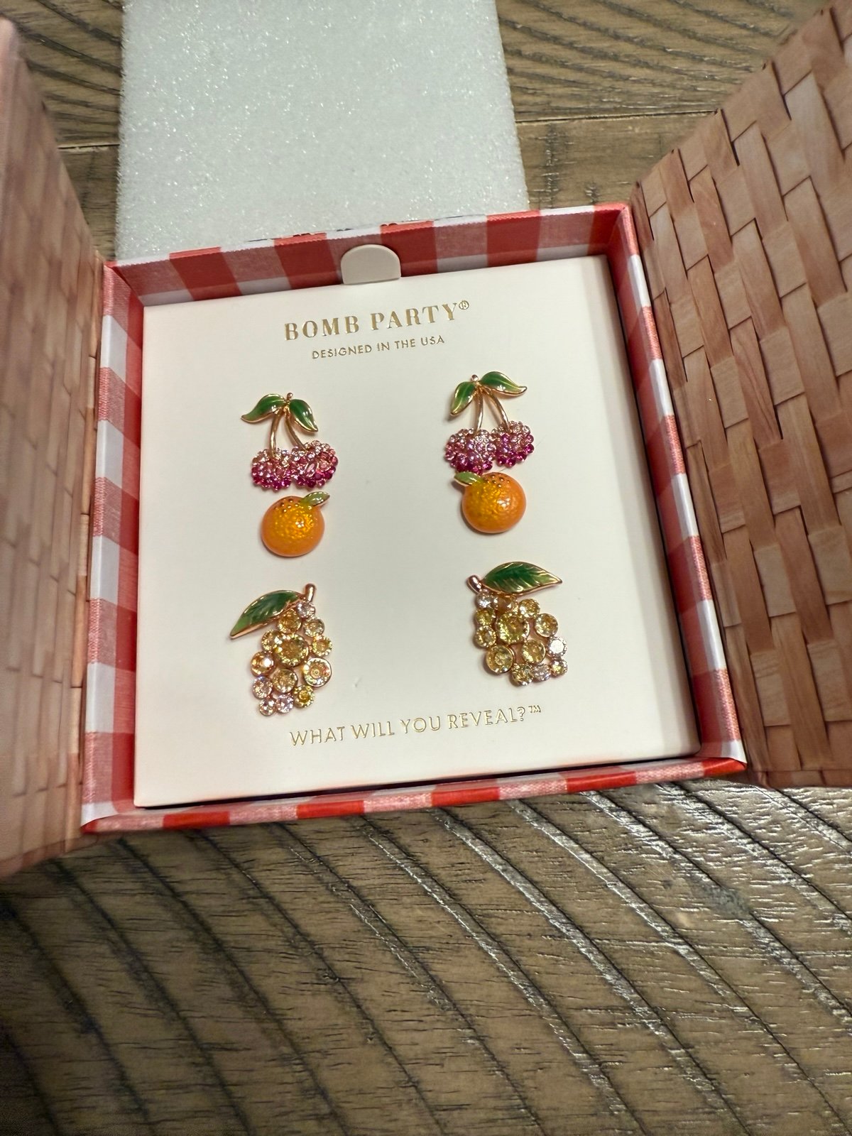 Bomb party Market Fresh The Cherry Trio