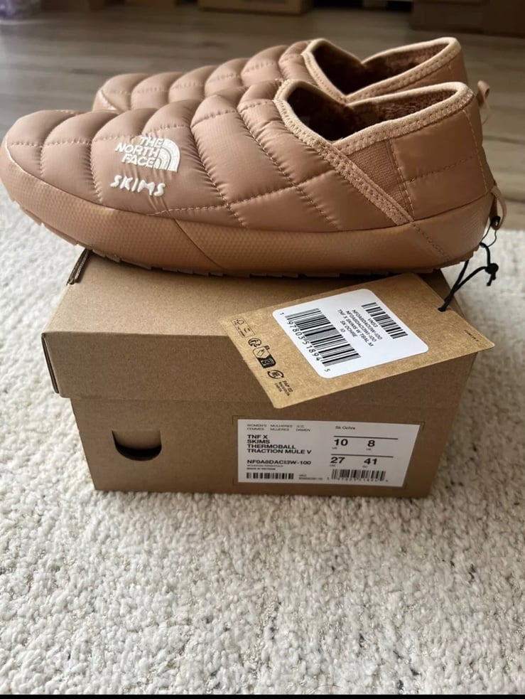 The North Face X Skims Thermoball Traction Mules V | Ochre | Size 10