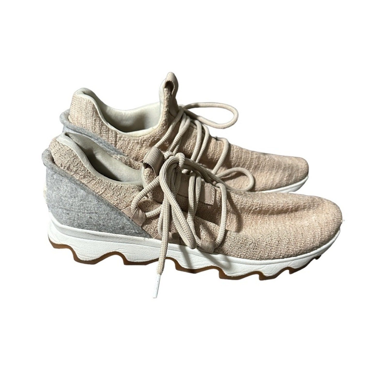 Sorel Kinetic Lace Up Sneaker Tennis Shoes in Natural Tan/Blush Size 9