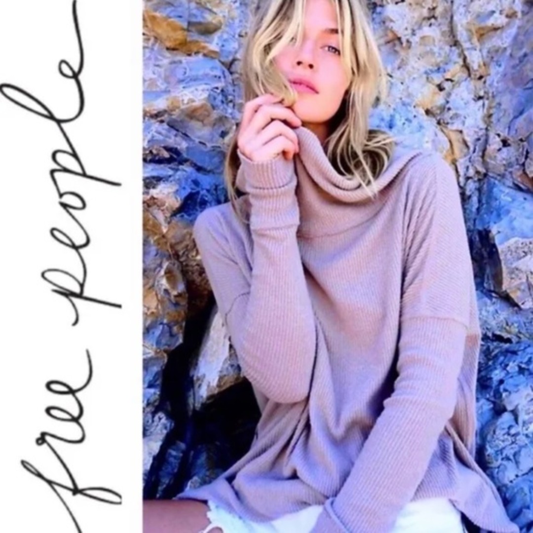Free People “Rosa” ribbed split back sweater XS