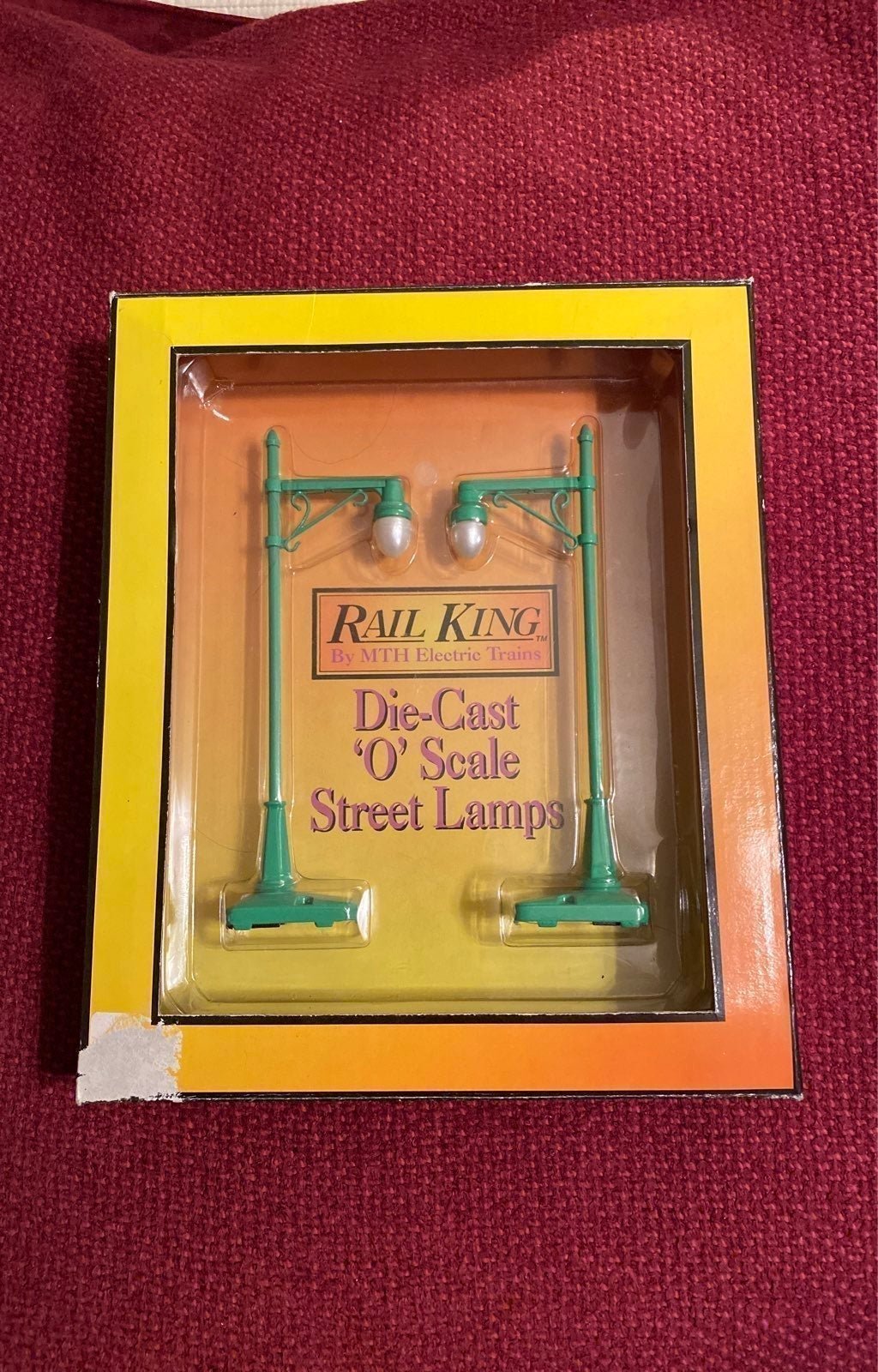 Rail King MTH O Scale Train No. 64 Die Cast Street Lamp Set
