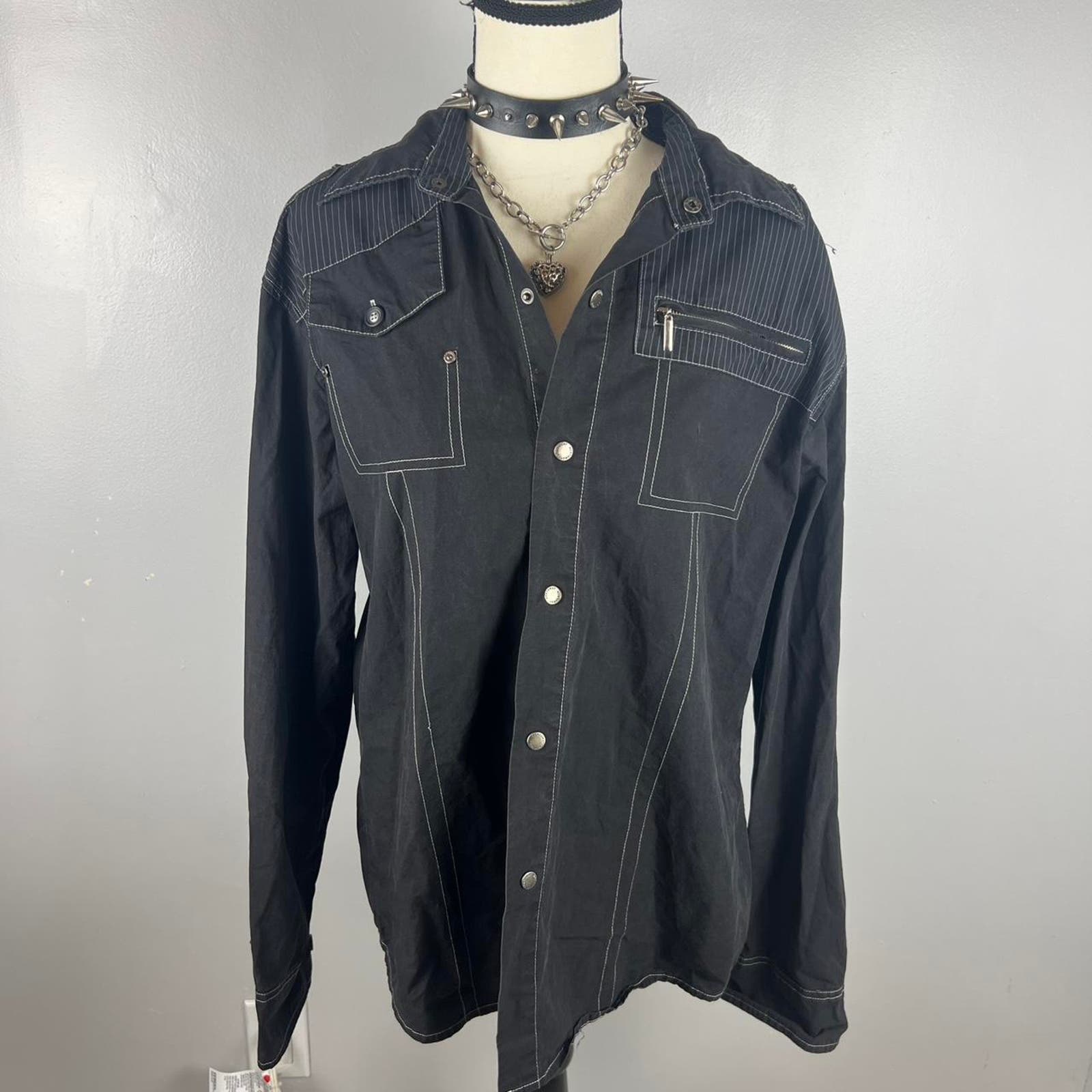Grunge y2k button up