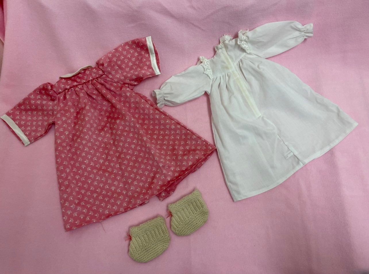 Pleasant Company/American Girl Samanthas Robe, Nightgown and Slippers