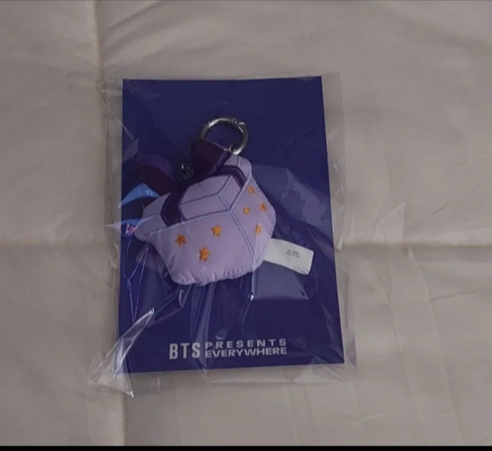 BTS PRESENTS EVERYWHERE KEYCHAIN