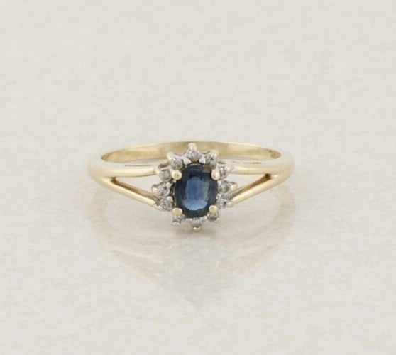 10k Yellow Gold Natural Blue Sapphire & Diamond Flower Ring Size 7