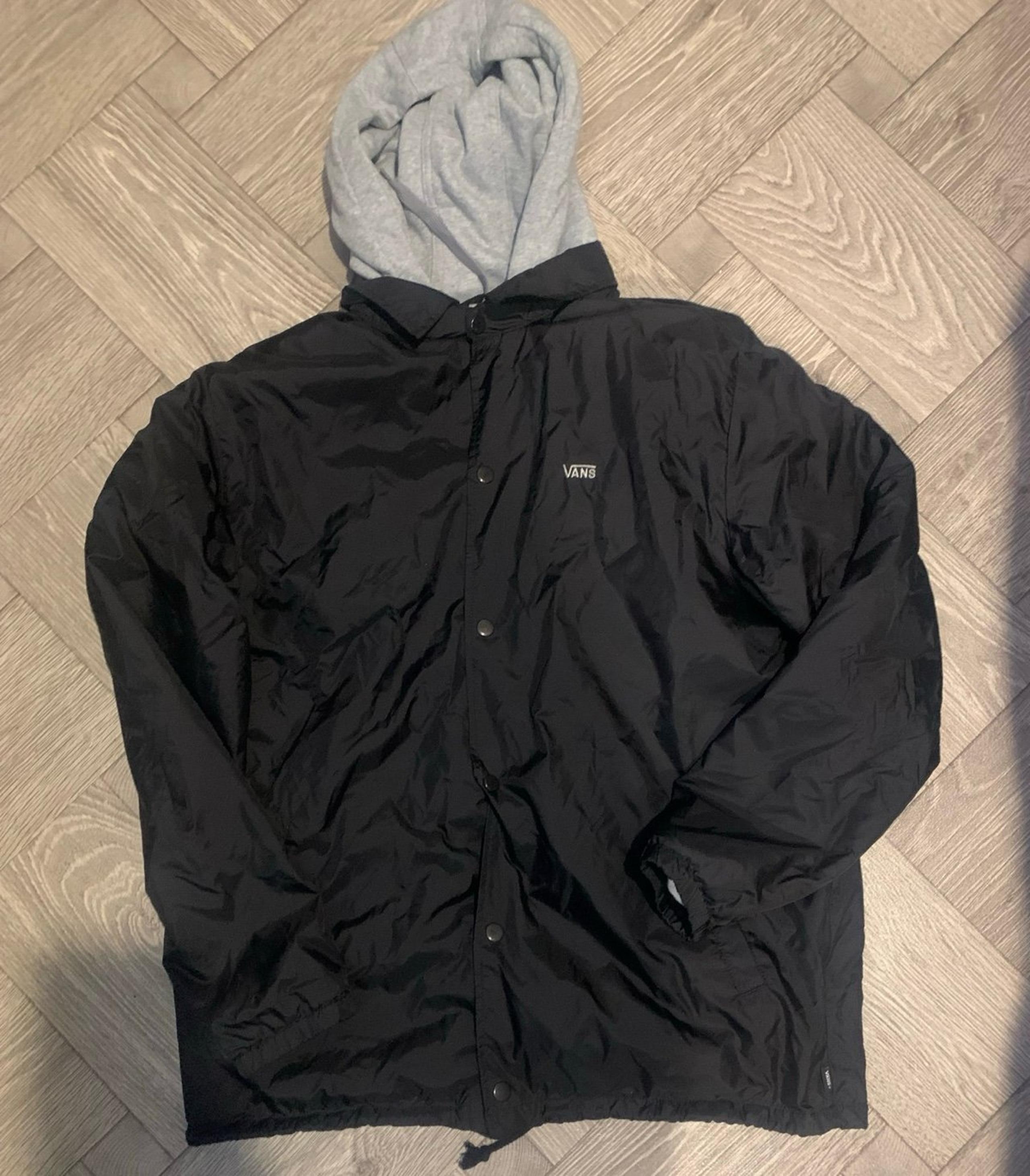 Mens Vans windbreaker size XL