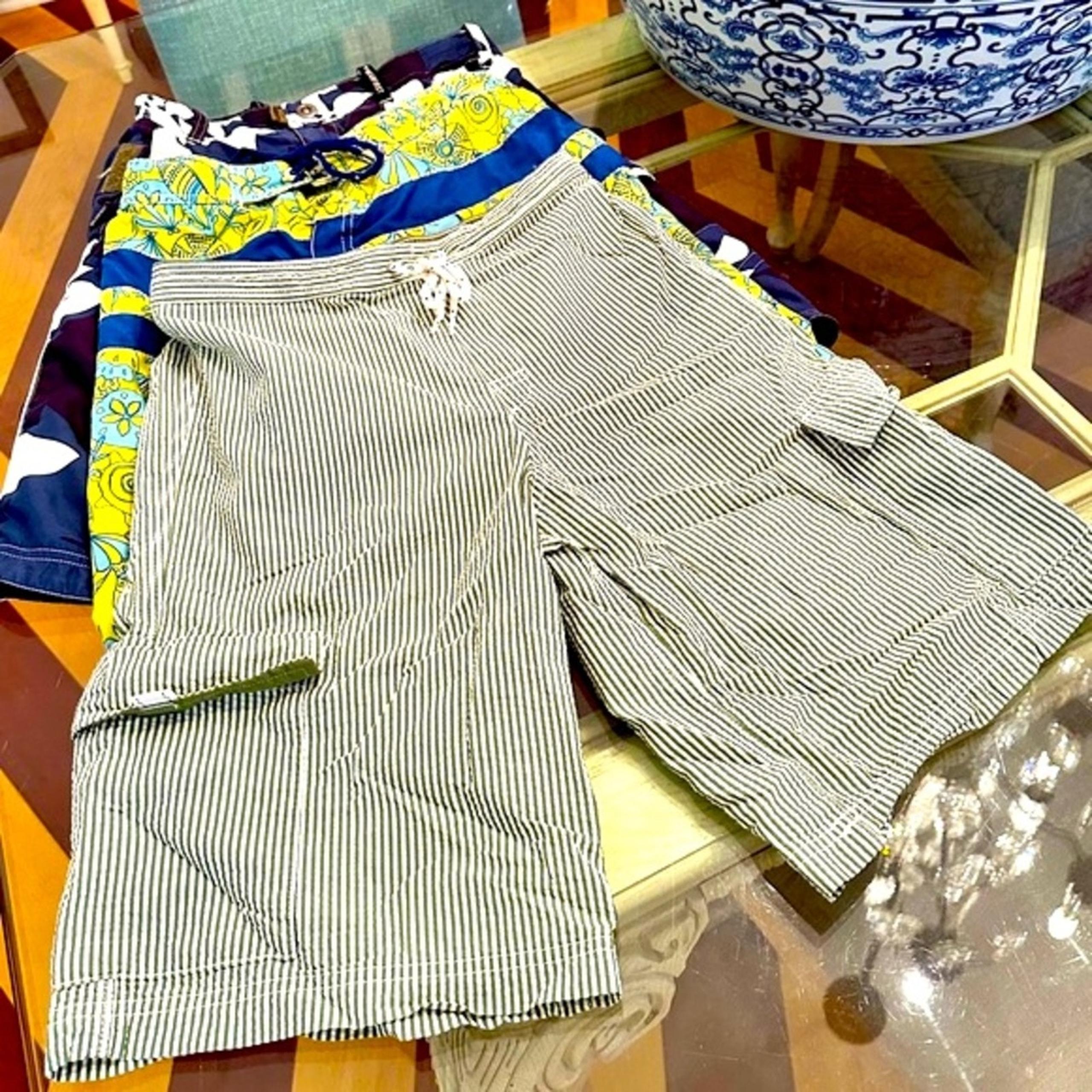 3 pairs of Boys Swimsuits/board shorts Lands End, HARTSTRINGS size 14-16, EUC