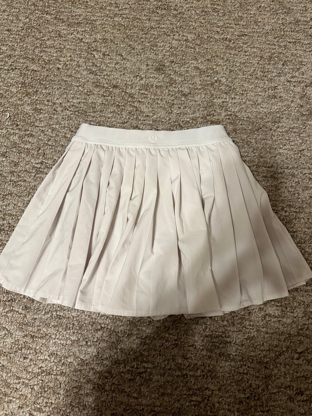 Lululemon high rise pleated tennis skirt