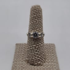 Size 7 Sterling Silver Triple Round Cubic Zirconia Gems Ring A3064