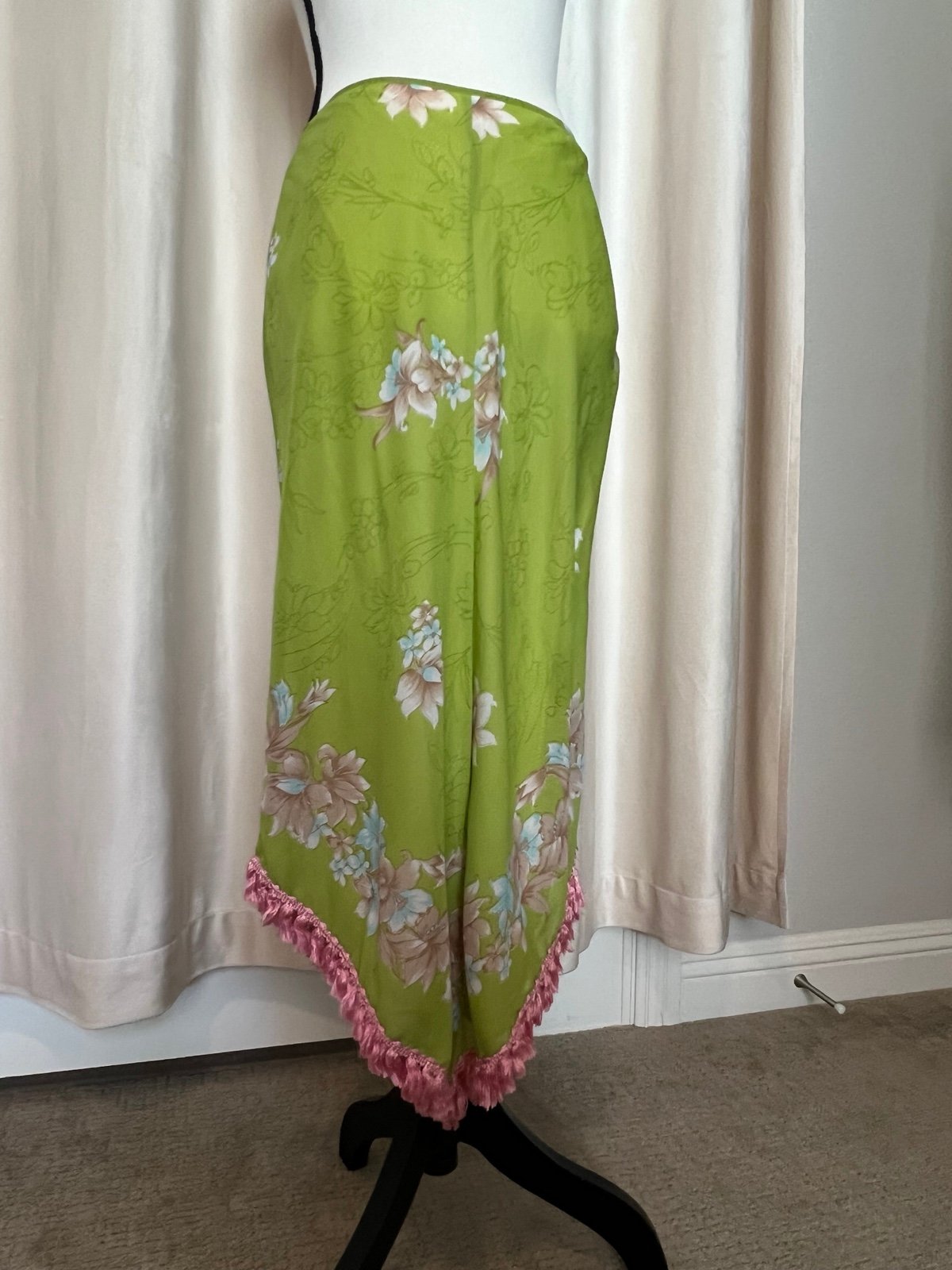 beach skirt green floral print vintage