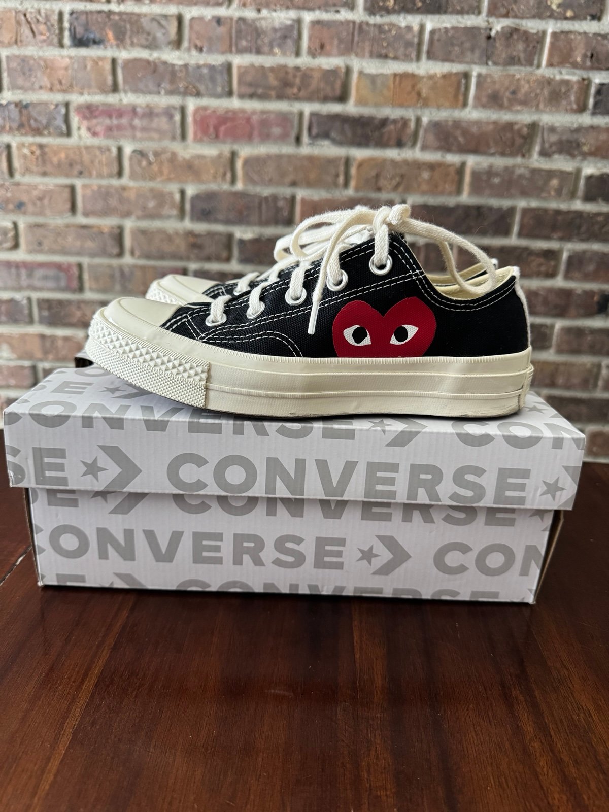 Comme des Garcons PLAY x Converse Women's Size 5 (fits like 5 1/2)