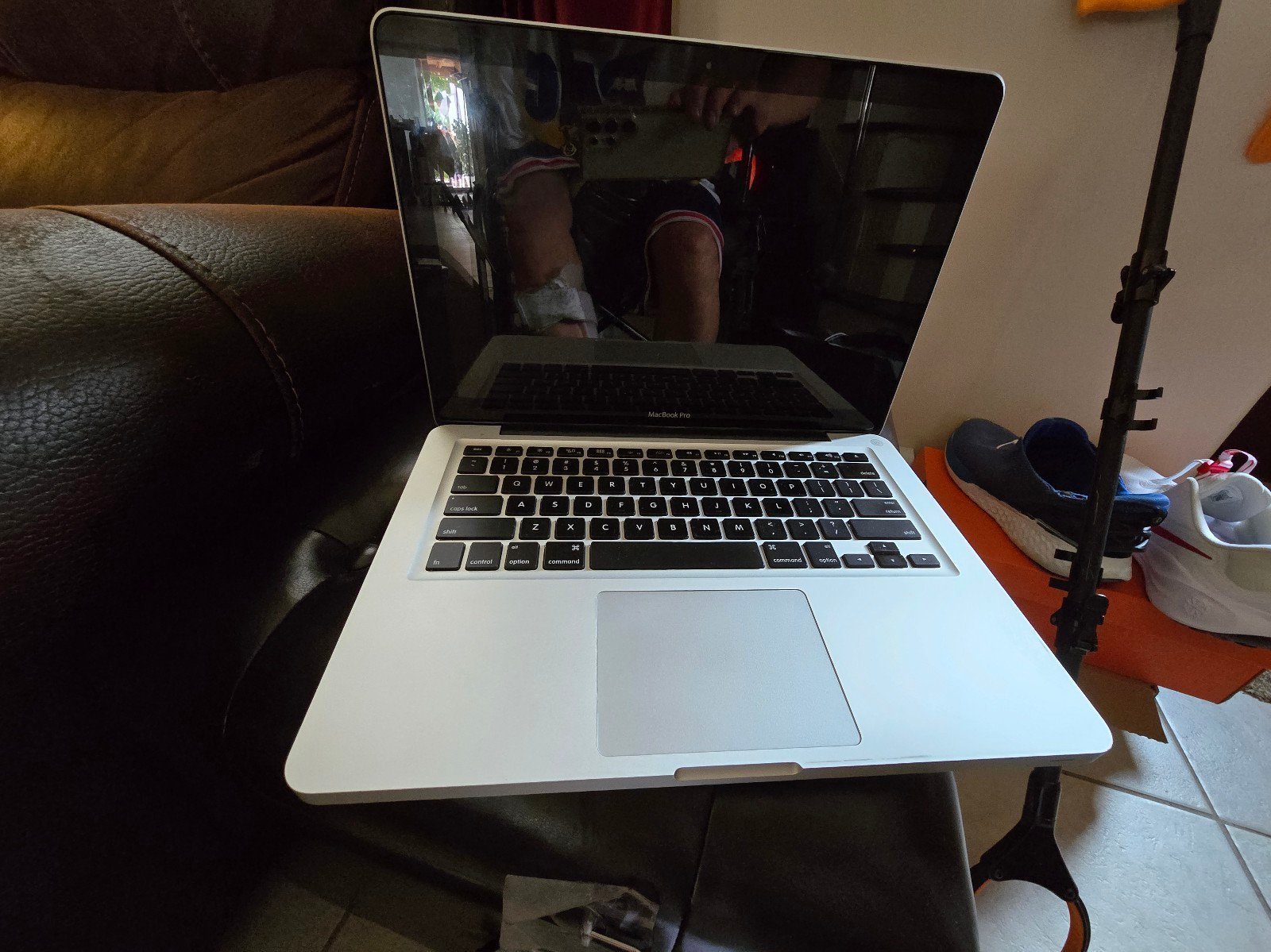 FOR MACBOOK EXPERTS ONLY! MACBOOK PRO NO OS!