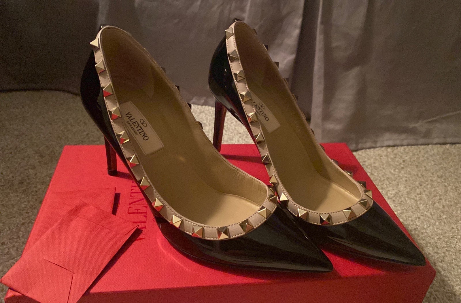 Valentino pumps