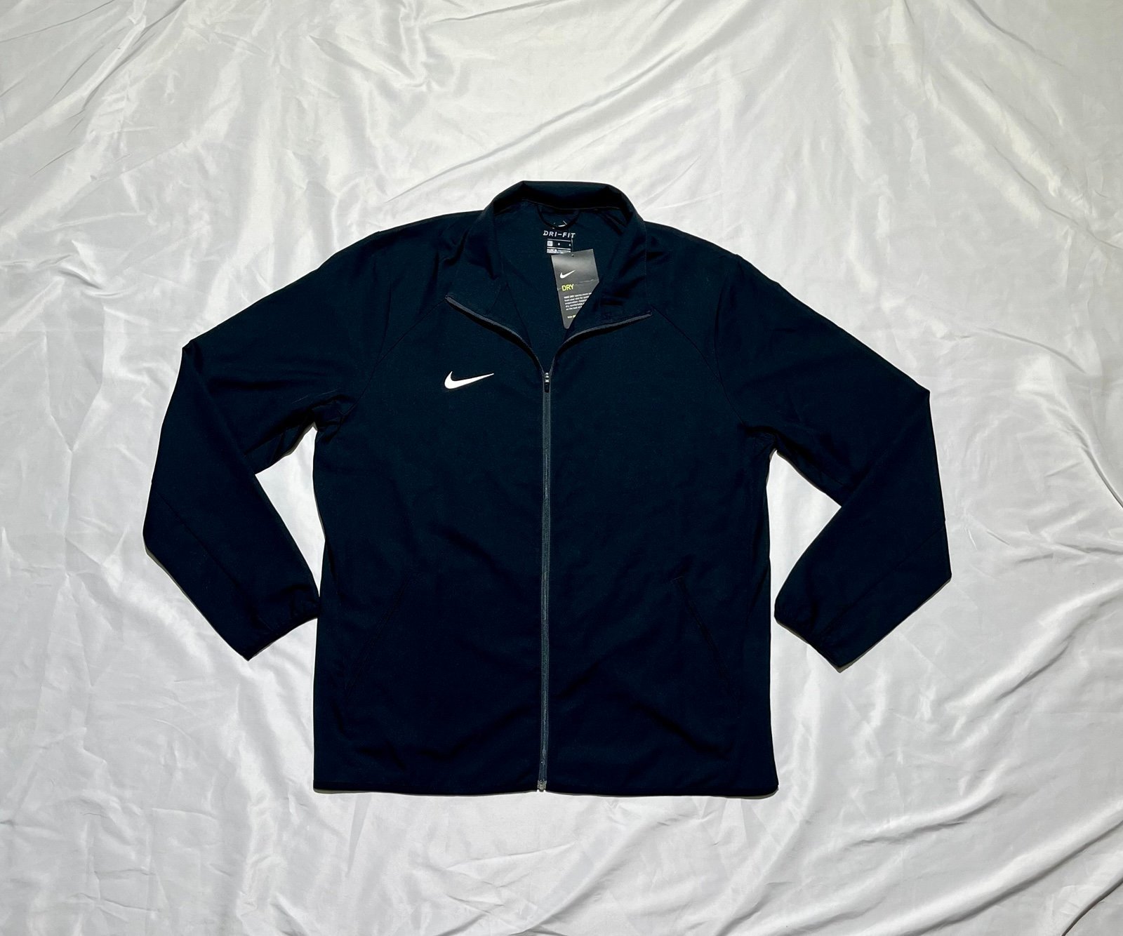 Nike Form Dri-Fit Totality Full-Zip Knit Jacket size Large men’s NTW’s