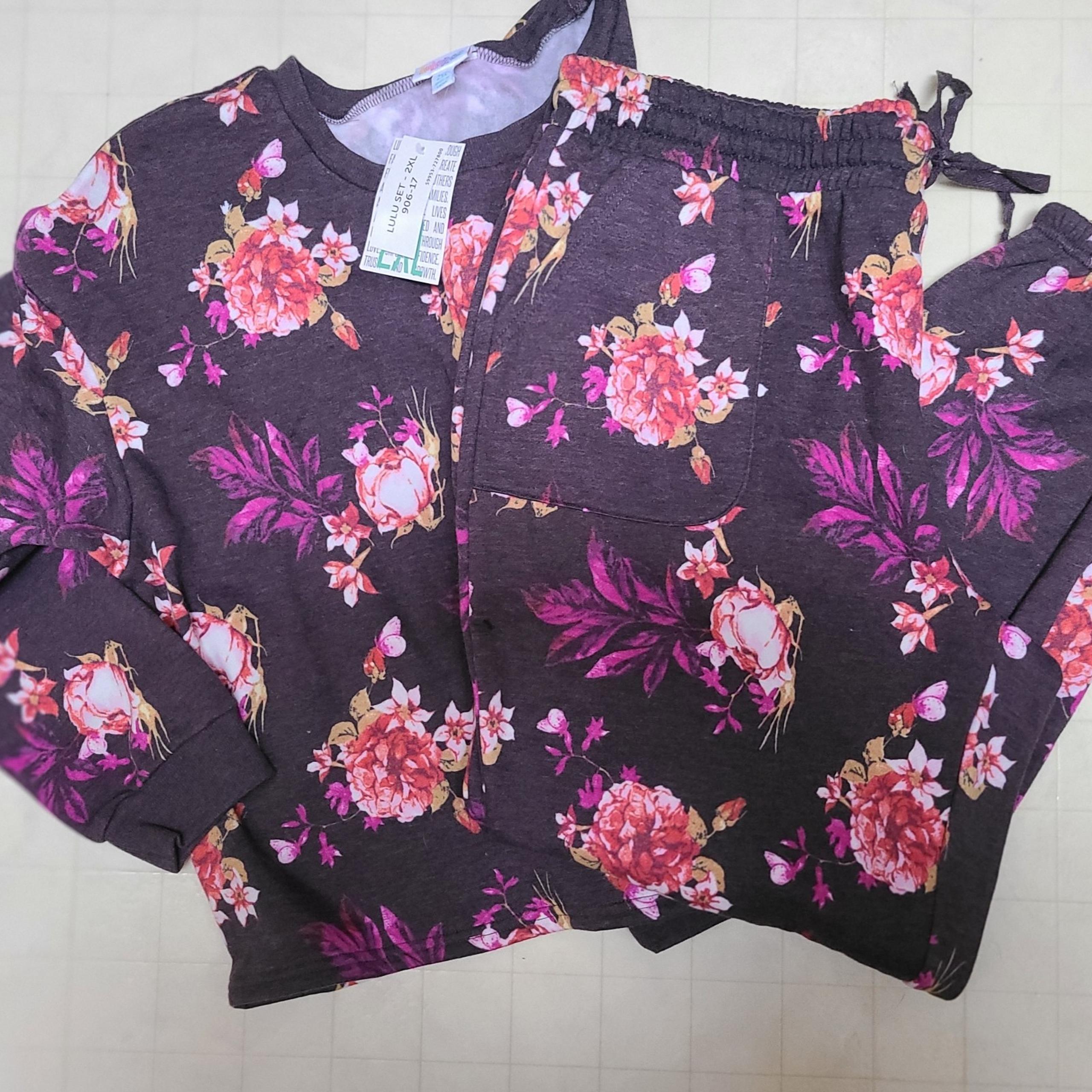 NWT LULAROE LULU SET Plum floral!!! SO GORGEOUS,  LOUGE SET, SWEATSUIT, 2 PIECE