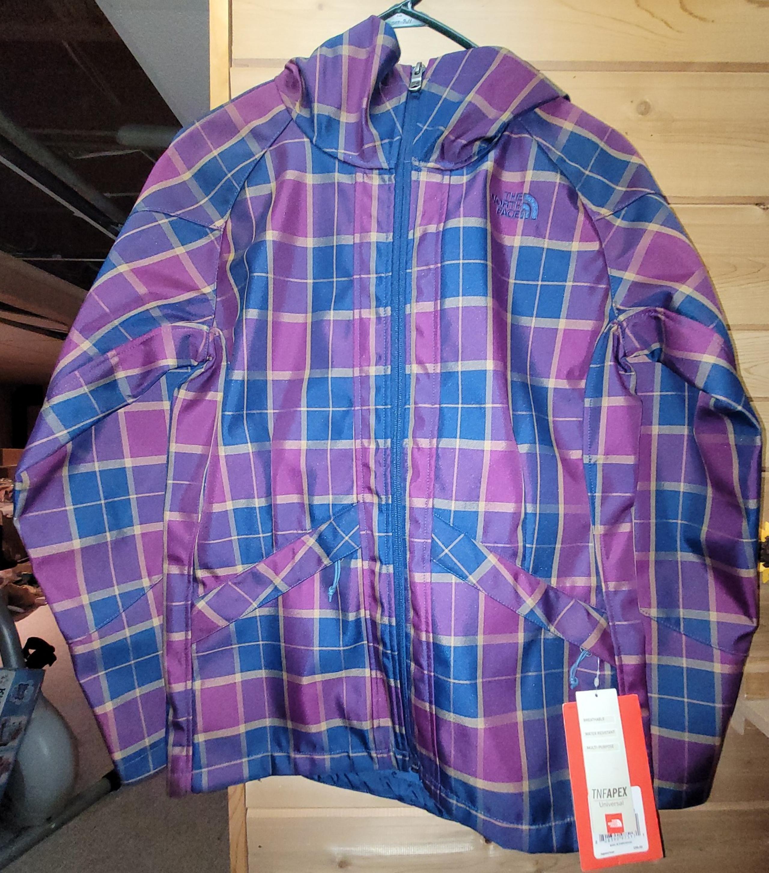 Women's SMALL TNF Apex W Morgan jacket from The North Face, NEW