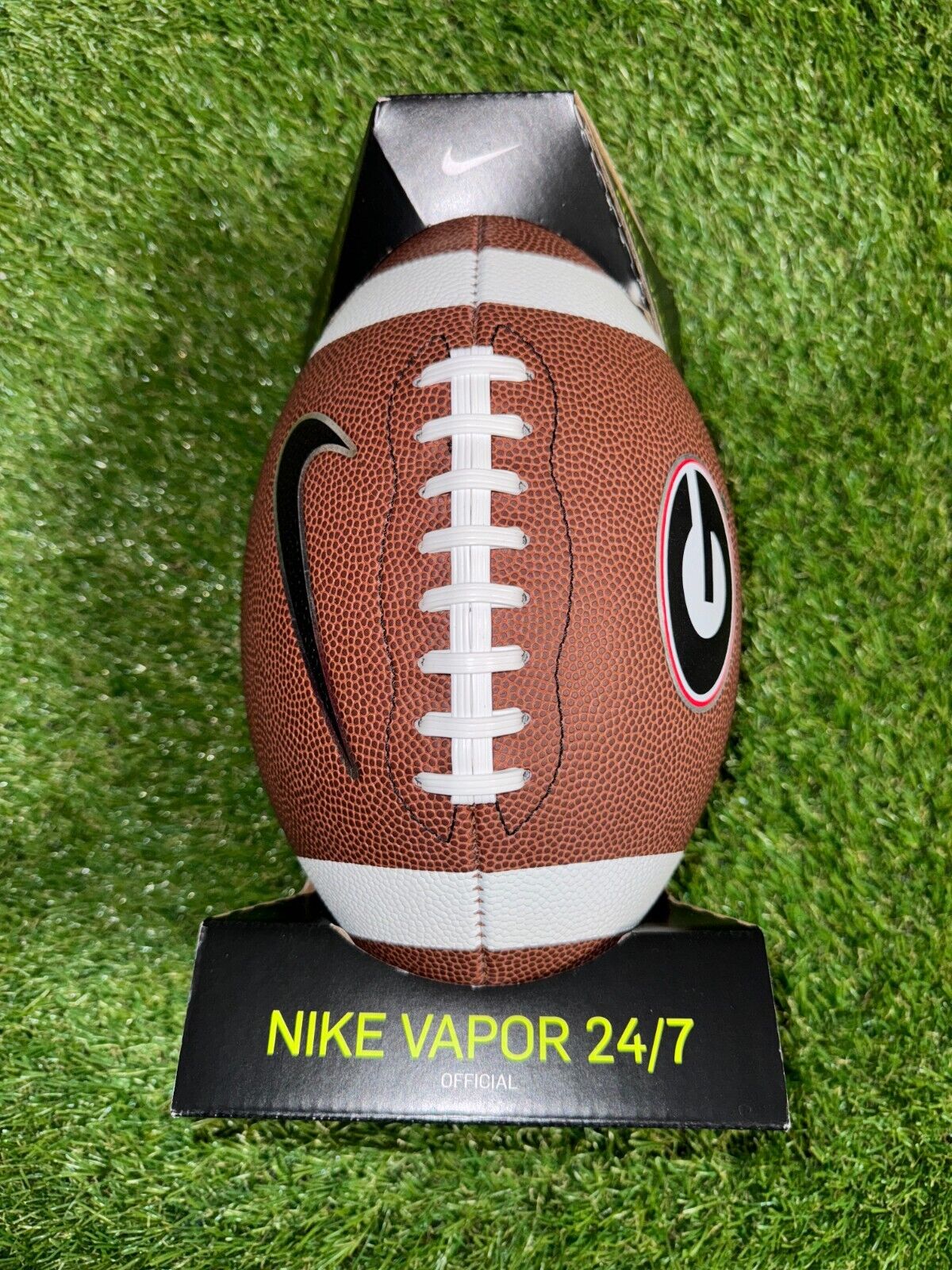 Nike UGA Dawgs Georgia Bulldogs Team Issue Vapor 24/7 Football Official Size NEW