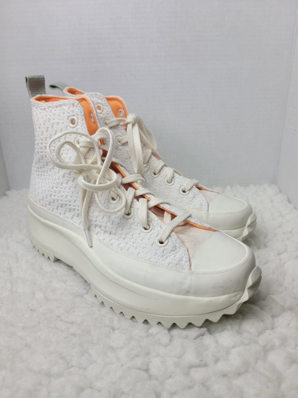 Converse Run Star Hike Platform Sneakers Womens Size 9.5 Peach/Orange/Egret