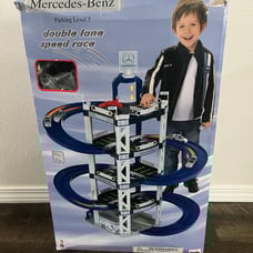 Mercedes-Benz Parking Level 5 Double Lane Speed Race - Car Play Set