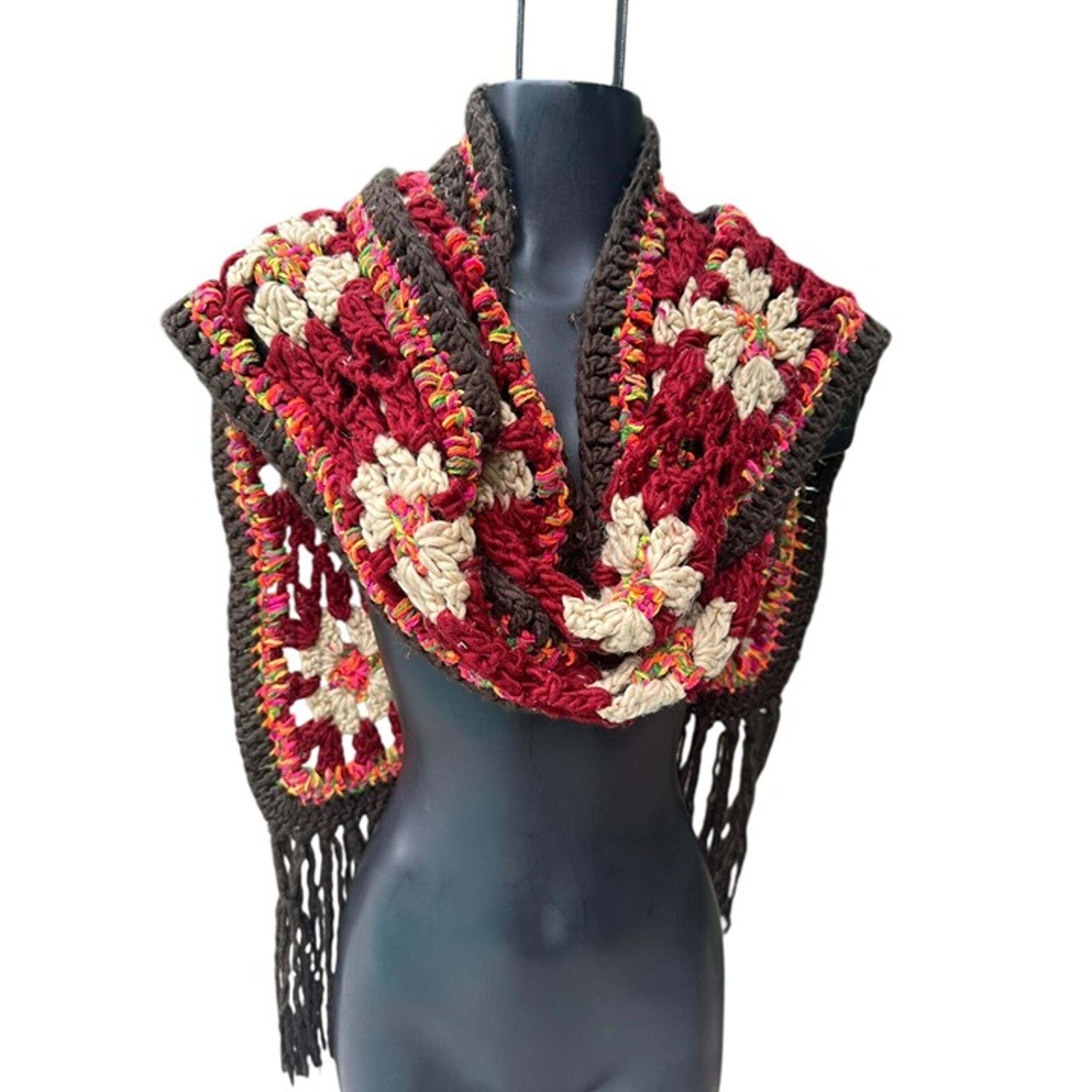 Scarf Winter Vintage 80’s Crochet Hippie Colorful Floral Knit Detail Tassels