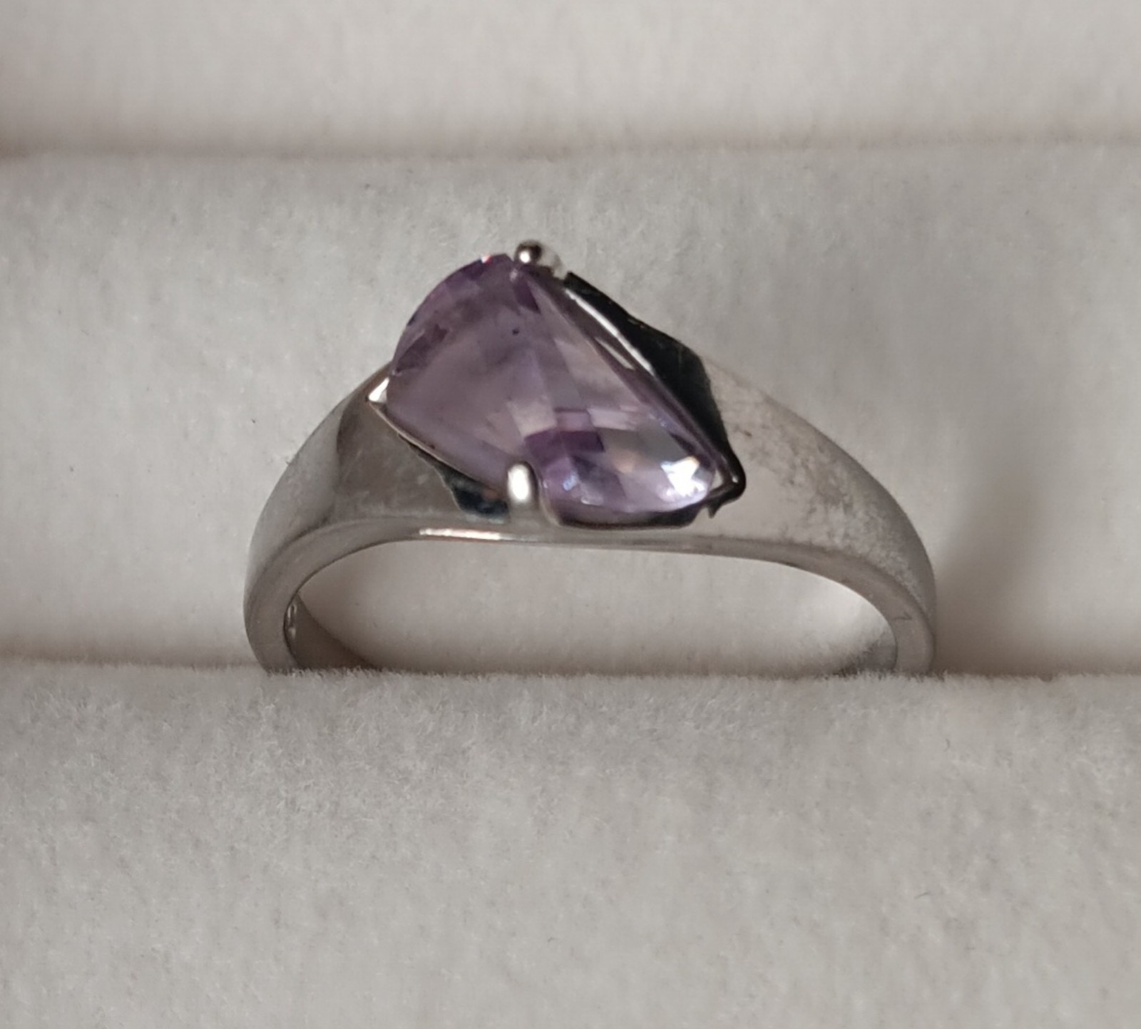 Purple Amethyst Ring RSC