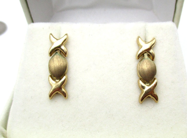 10k Yellow Gold Brushed & Polished X's & O's Chain Earrings [E304]