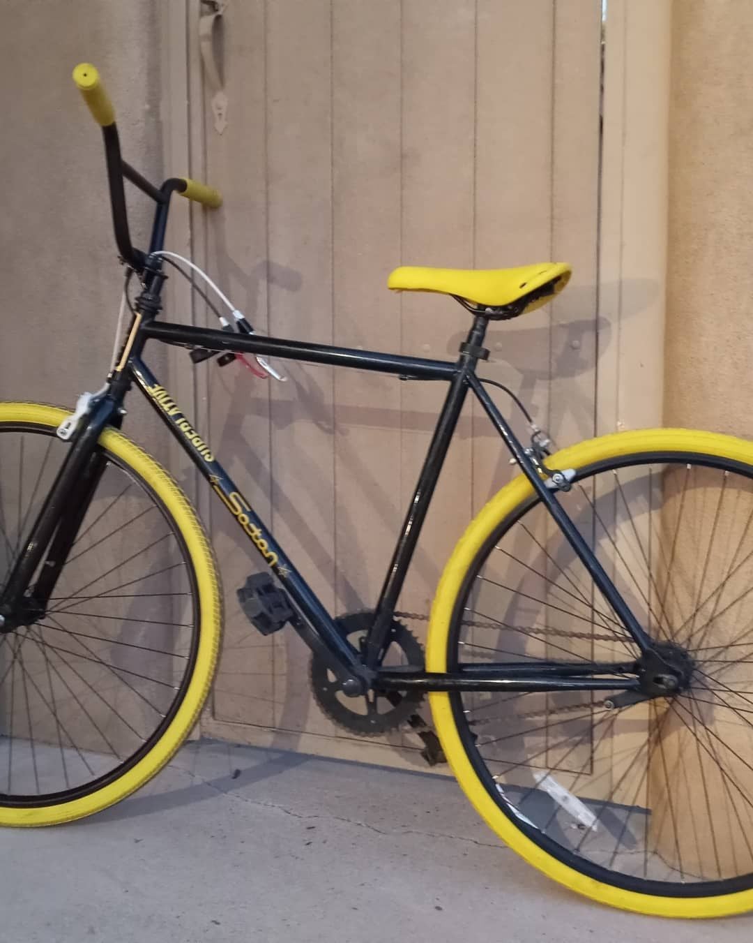 29 BMX style single speed cruiser