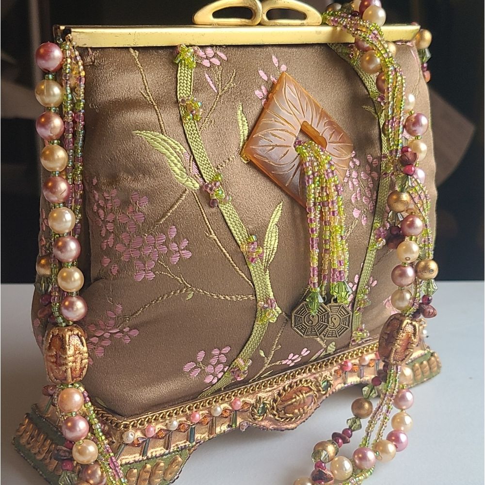 Mary Frances Japanese Style Handbag